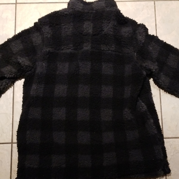 Mens Cozy Alpine Sherpa Pullover Checkered Gray - Picture 5 of 5